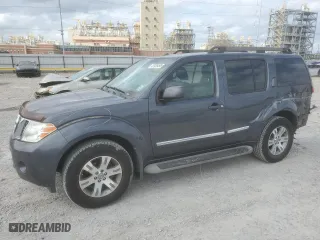 2012 Nissan Pathfinder LE with VIN 5N1AR1NN6CC637106, listed as a Copart auction lot 47928495 with 175,861 mi miles and Salvage Title. Bid and sale history available at carsss.com. Image 1.