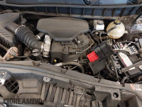 2019 GMC Acadia SLT with VIN 1GKKNMLS1KZ289312, listed as a IAAI auction lot 42123763 with 76,352 mi miles and . Bid and sale history available at DreamBid. Image 10.