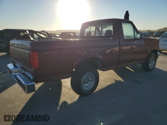 1992 Ford F-150 with VIN 1FTDF15Y1NPB06444, listed as a Copart auction lot 81648734 with 291,054 mi miles and Clean Title. Bid and sale history available at carsss.com. Image 3.