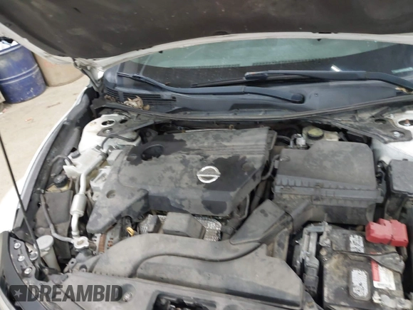 2014 Nissan Altima 2.5 with VIN 1N4AL3AP0EC420779, listed as a IAAI auction lot 42026108 with 180,024 mi miles. Bid and sale history available at carsss.com. Image 10.