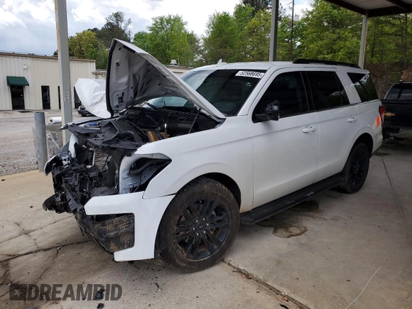 2024 Ford Expedition XLT с VIN 1FMJU1H8XREA21264, выставлен на аукционе Copart как лот 52568695 с пробегом Не указан миль и Списание • Salvage title. История ставок и продаж доступна на DreamBid. Изображение 1.