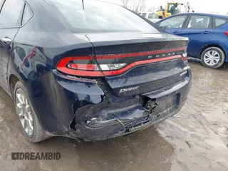 2015 Dodge Dart Limited with VIN 1C3CDFCB5FD142397, listed as a IAAI auction lot 41469465 with 115,195 mi miles. Bid and sale history available at carsss.com. Image 6.