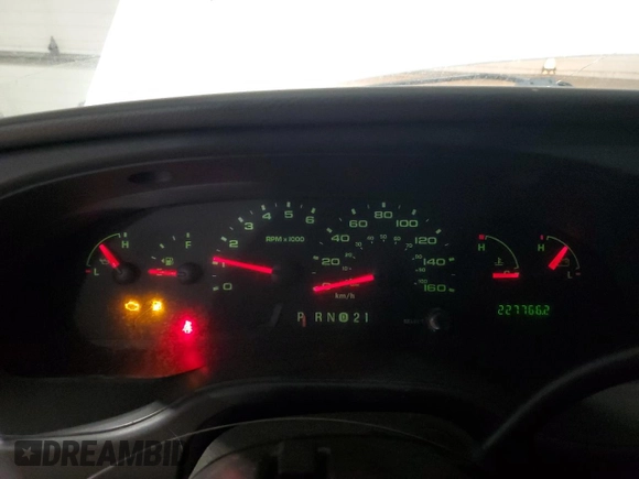 2007 Ford Econoline Passenger XL z VIN 1FBSS31L47DA97014, wystawiony jako Copart lot #82583214 z przebiegiem 227 766 mil mil oraz Czysty tytuł • Clean title. Historia ofert i sprzedaży dostępna na DreamBid. Obrazek 9.