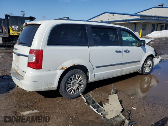 2015 Chrysler Town & Country Limited Platinum with VIN 2C4RC1GG1FR553701, listed as a Copart auction lot 48305755 with 0 mi miles and Salvage Title. Bid and sale history available at carsss.com. Image 3.