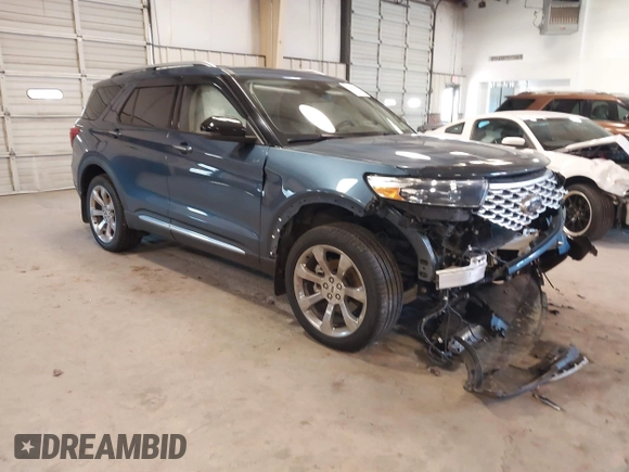 2020 Ford Explorer Platinum with VIN 1FM5K8HC7LGC23964, listed as a IAAI auction lot 41260236 with 43,975 mi miles. Bid and sale history available at carsss.com. Image 1.