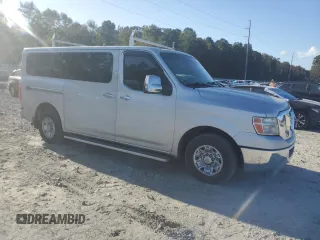 2012 Nissan NV SV z VIN 5BZBF0AA0CN200558, wystawiony jako Copart lot #77629944 z przebiegiem 174 152 mil mil oraz Szkoda całkowita • Salvage title. Historia ofert i sprzedaży dostępna na DreamBid. Obrazek 4.
