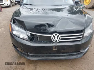 2014 Volkswagen Passat S с VIN 1VWAP7A35EC011791, выставлен на аукционе IAAI как лот 41946261 с пробегом 172 225 миль миль и . История ставок и продаж доступна на DreamBid. Изображение 6.