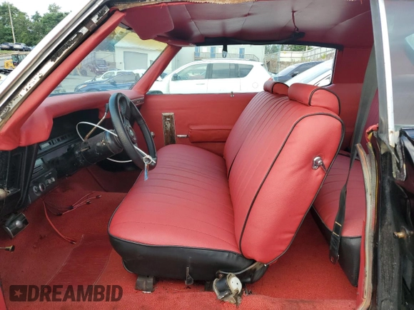 1970 Chevrolet Impala с VIN 164470D152645, выставлен на аукционе Copart как лот 65893135 с пробегом 132 785 миль миль и На запчасти • Non repairable. История ставок и продаж доступна на DreamBid. Изображение 7.