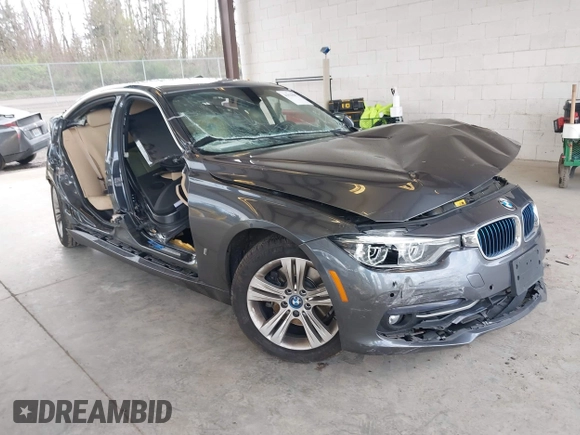 2017 BMW 3 Series 330e iPerformance with VIN WBA8E1C36HA156286, listed as a IAAI auction lot 41939997 with Not Provided miles. Bid and sale history available at carsss.com. Image 1.