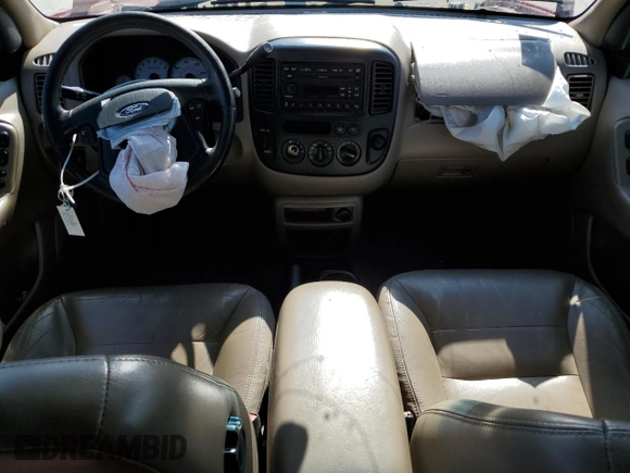 2002 Ford Escape XLT Choice with VIN 1FMCU04172KB30414, listed as a Copart auction lot 47757964 with 176,501 mi miles and Salvage Title. Bid and sale history available at carsss.com. Image 8.