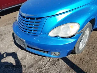 2008 Chrysler PT Cruiser Touring z VIN 3A8FY58BX8T145608, wystawiony jako IAAI lot #42397995 z przebiegiem 124 844 mil mil oraz . Historia ofert i sprzedaży dostępna na DreamBid. Obrazek 6.