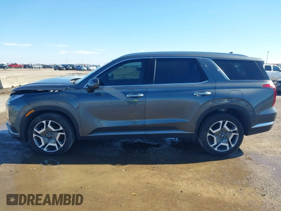 2024 Hyundai Palisade Limited z VIN KM8R54GE6RU762168, wystawiony jako IAAI lot #41636936 z przebiegiem 12 236 mil mil oraz . Historia ofert i sprzedaży dostępna na DreamBid. Obrazek 14.