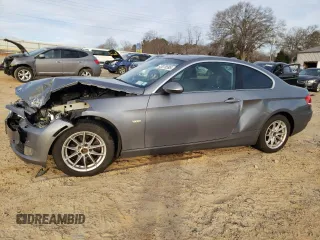 2007 BMW 3 Series 328xi with VIN WBAWV53537PF95024, listed as a Copart auction lot 43078595 with 179,310 mi miles and Salvage title. Bid and sale history available at DreamBid. Image 1.