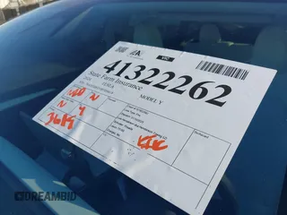 2024 Tesla Model Y с VIN 7SAYGDED7RF056018, выставлен на аукционе IAAI как лот 41322262 с пробегом 3 619 миль миль и . История ставок и продаж доступна на DreamBid. Изображение 11.