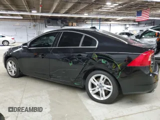 2015 Volvo S60 T5 Drive-E Platinum with VIN YV140MFM7F2348128, listed as a Copart auction lot 52698615 with 88,924 mi miles and Salvage Title. Bid and sale history available at carsss.com. Image 2.