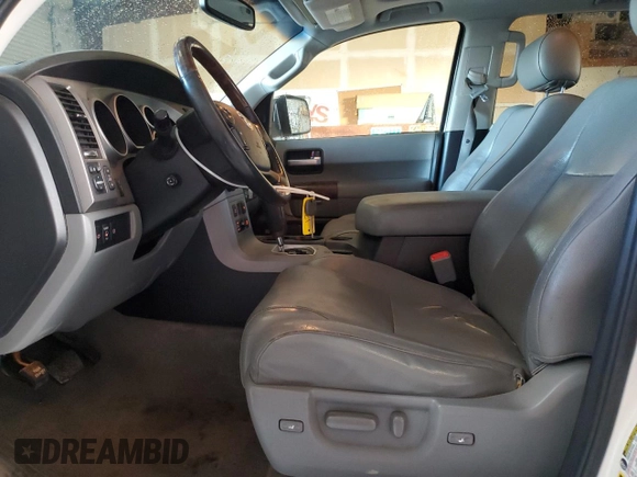 2010 Toyota Sequoia Platinum with VIN 5TDYY5G12AS029540, listed as a Copart auction lot 82955724 with 189,845 mi miles and Clean Title. Bid and sale history available at carsss.com. Image 7.