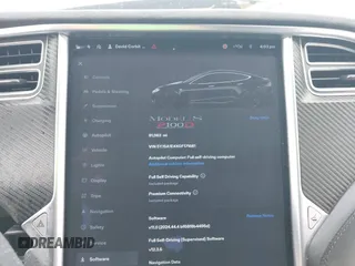 2016 Tesla Model S 90D z VIN 5YJSA1E4XGF171681, wystawiony jako IAAI lot #41836005 z przebiegiem 81 063 mil mil oraz . Historia ofert i sprzedaży dostępna na DreamBid. Obrazek 7.
