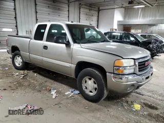 2003 GMC Sierra 1500 SLT z VIN 2GTEK19T731294136, wystawiony jako Copart lot #52197285 z przebiegiem 131 232 mil mil oraz Nie do naprawy • Non repairable. Historia ofert i sprzedaży dostępna na DreamBid. Obrazek 4.