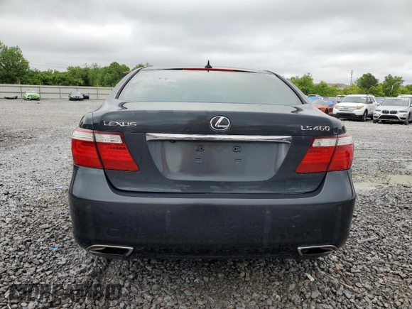 2008 Lexus LS 460 z VIN JTHBL46FX85067866, wystawiony jako Copart lot #56025255 z przebiegiem 218 271 mil mil oraz Szkoda całkowita • Salvage title. Historia ofert i sprzedaży dostępna na DreamBid. Obrazek 6.