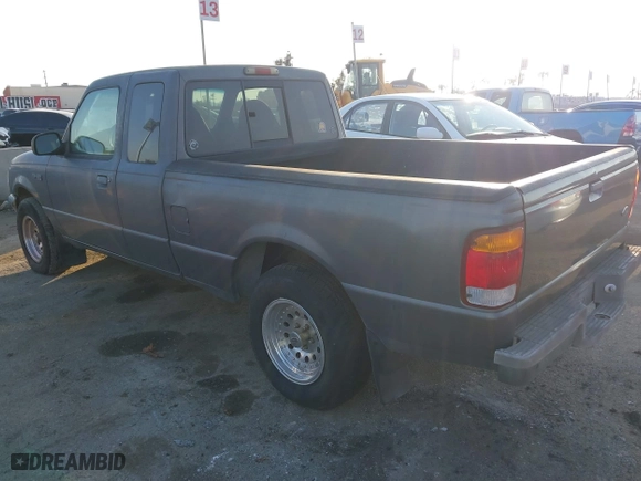 1998 Ford Ranger XL with VIN 1FTYR14U5WPB53047, listed as a IAAI auction lot 41561037 with 195,181 mi miles. Bid and sale history available at carsss.com. Image 3.