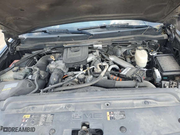 2015 GMC Sierra 2500HD Denali with VIN 1GT120E81FF156812, listed as a Copart auction lot 68675824 with 246,362 mi miles and Salvage Title. Bid and sale history available at carsss.com. Image 12.