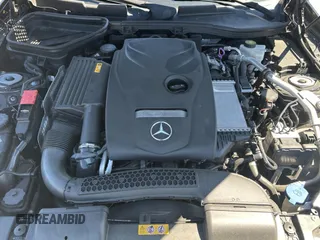2019 Mercedes-Benz SLC 300 z VIN WDDPK3JA3KF157013, wystawiony jako Copart lot #49665085 z przebiegiem 37 588 mil mil oraz Szkoda całkowita • Salvage title. Historia ofert i sprzedaży dostępna na DreamBid. Obrazek 7.