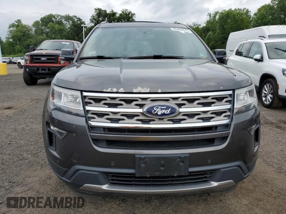 2018 Ford Explorer XLT с VIN 1FM5K8D83JGA17037, выставлен на аукционе Copart как лот 65398915 с пробегом 152 361 миль миль и Чистый • Clean title. История ставок и продаж доступна на DreamBid. Изображение 5.