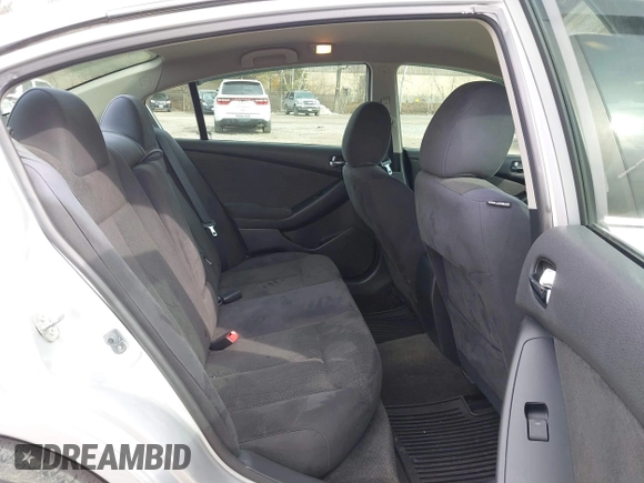 2012 Nissan Altima S z VIN 1N4AL2APXCN515572, wystawiony jako IAAI lot #41772526 z przebiegiem 82 265 mil mil oraz . Historia ofert i sprzedaży dostępna na DreamBid. Obrazek 8.