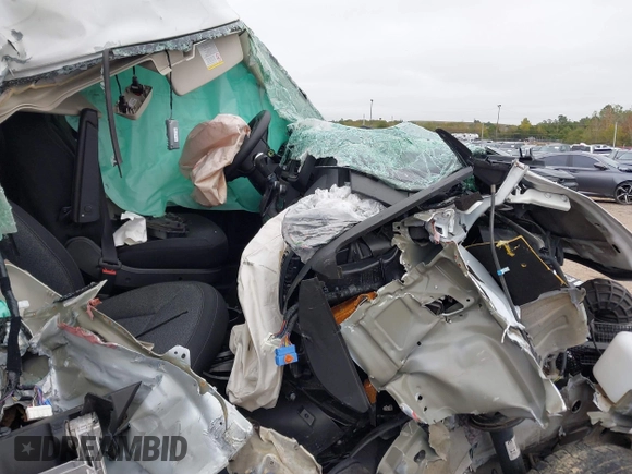2022 Ram ProMaster Cargo with VIN 3C6LRVDG3NE110280, listed as a IAAI auction lot 40763747 with Not Provided miles and . Bid and sale history available at DreamBid. Image 5.
