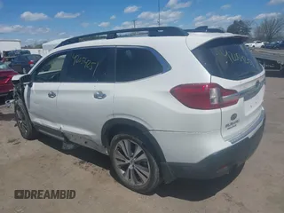 2022 Subaru Ascent Touring z VIN 4S4WMARD7N3463961, wystawiony jako IAAI lot #42054251 z przebiegiem 29 614 mil mil oraz . Historia ofert i sprzedaży dostępna na DreamBid. Obrazek 3.