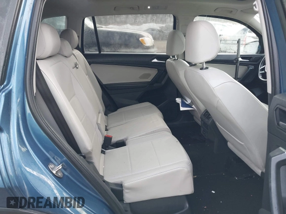 2019 Volkswagen Tiguan SE with VIN 3VV2B7AX4KM017280, listed as a IAAI auction lot 41786487 with 119,949 mi miles and . Bid and sale history available at DreamBid. Image 8.