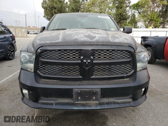 2014 Ram 1500 Express z VIN 1C6RR6FT2ES348483, wystawiony jako Copart lot #59758715 z przebiegiem 126 560 mil mil oraz Czysty tytuł • Clean title. Historia ofert i sprzedaży dostępna na DreamBid. Obrazek 5.