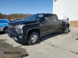 2022 Chevrolet Silverado 3500HD High Country z VIN 1GC4YVEY0NF101629, wystawiony jako Copart lot #52265005 z przebiegiem 177 935 mil mil oraz Tytuł czysty. Historia ofert i sprzedaży dostępna na DreamBid. Obrazek 1.