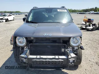 2022 Jeep Renegade Latitude with VIN ZACNJDB11NPN60155, listed as a Copart auction lot 50486635 with 140,298 mi miles and Salvage title. Bid and sale history available at DreamBid. Image 5.