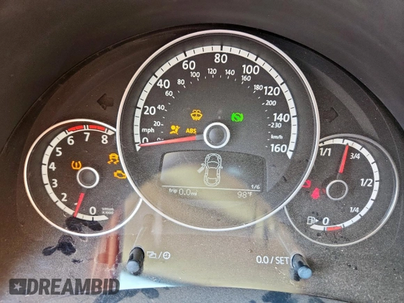 2013 Volkswagen Beetle 2.5L с VIN 3VWJX7AT3DM660437, выставлен на аукционе Copart как лот 61713555 с пробегом Не указан миль и Списание • Salvage title. История ставок и продаж доступна на DreamBid. Изображение 9.