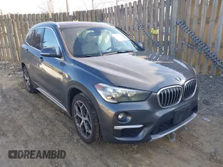 2018 BMW X1 xDrive28i with VIN WBXHT3C32J5L31896, listed as a IAAI auction lot 41675944 with 47,190 mi miles. Bid and sale history available at carsss.com. Image 1.