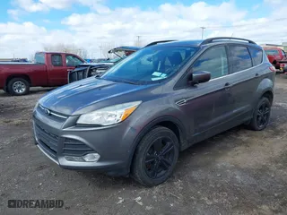 2014 Ford Escape SE with VIN 1FMCU9GX3EUB26129, listed as a IAAI auction lot 41987470 with 139,005 mi miles. Bid and sale history available at carsss.com. Image 17.