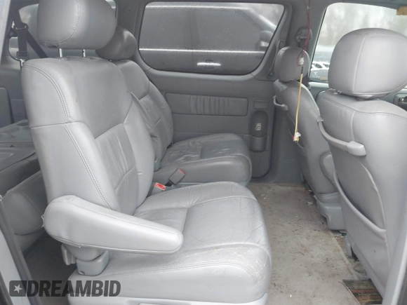 2002 Toyota Sienna LE with VIN 4T3ZF13C72U424470, listed as a IAAI auction lot 41508436 with 170,177 mi miles. Bid and sale history available at carsss.com. Image 8.