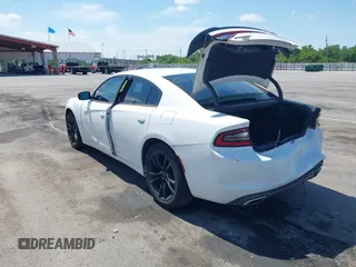 2016 Dodge Charger SE with VIN 2C3CDXBG6GH247313, listed as a IAAI auction lot 42151810 with 180,318 mi miles and . Bid and sale history available at carsss.com. Image 3.