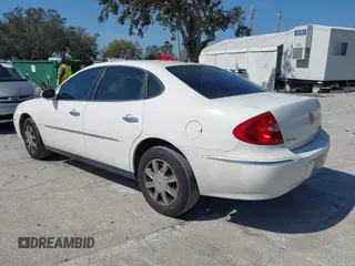 2008 Buick LaCrosse CX with VIN 2G4WC582881360293, listed as a IAAI auction lot 41591276 with 224,711 mi miles and . Bid and sale history available at DreamBid. Image 3.