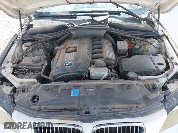 2009 BMW 5 Series 528i with VIN WBANU53549C117877, listed as a IAAI auction lot 41799090 with 191,675 mi miles and . Bid and sale history available at carsss.com. Image 10.