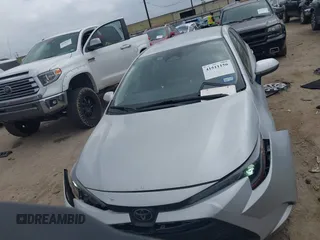 2023 Toyota Corolla LE z VIN 5YFB4MDEXPP064184, wystawiony jako IAAI lot #41511156 z przebiegiem 20 661 mil mil oraz . Historia ofert i sprzedaży dostępna na DreamBid. Obrazek 13.
