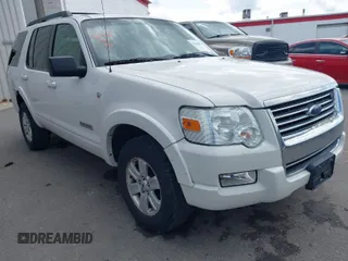 2008 Ford Explorer XLT with VIN 1FMEU73898UA38623, listed as a IAAI auction lot 42044003 with 235,591 mi miles. Bid and sale history available at carsss.com. Image 1.