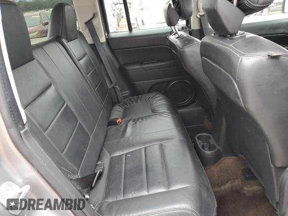 2014 Jeep Patriot Latitude with VIN 1C4NJPFA2ED853737, listed as a Copart auction lot 47800645 with 97,613 mi miles and Salvage Title. Bid and sale history available at carsss.com. Image 12.