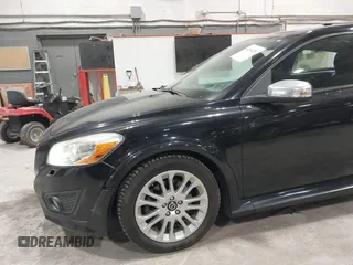 2011 Volvo C30 with VIN YV1672MK7B2200954, listed as a IAAI auction lot 41894293 with 138,616 mi miles. Bid and sale history available at carsss.com. Image 13.