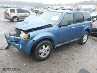 2010 Ford Escape XLT with VIN 1FMCU0DG3AKD28250, listed as a IAAI auction lot 41426617 with 172,257 mi miles. Bid and sale history available at carsss.com. Image 17.