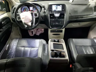 2015 Chrysler Town & Country Touring-L with VIN 2C4RC1CG7FR583839, listed as a Copart auction lot 51528995 with 240,978 mi miles and Salvage Title. Bid and sale history available at carsss.com. Image 8.