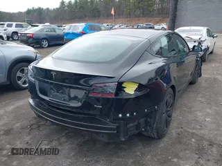 2021 Tesla Model S Plaid with VIN 5YJSA1E69MF439147, listed as a IAAI auction lot 41825656 with 25,626 mi miles. Bid and sale history available at carsss.com. Image 4.