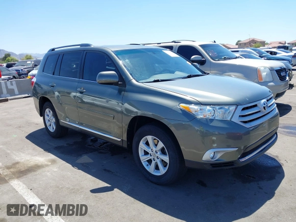 2012 Toyota Highlander with VIN 5TDBK3EHXCS130906, listed as a IAAI auction lot 42228273 with 89,749 mi miles and . Bid and sale history available at DreamBid. Image 1.