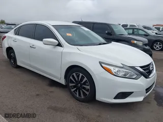 2018 Nissan Altima 2.5 SV with VIN 1N4AL3AP9JC276255, listed as a IAAI auction lot 41700116 with 1 mi miles. Bid and sale history available at carsss.com. Image 1.